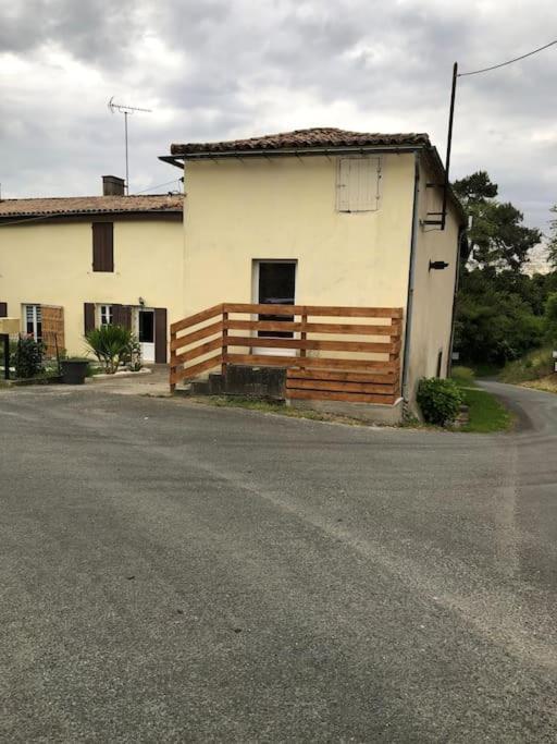 Petite Maison De Campagne Castillon-de-Castets Экстерьер фото